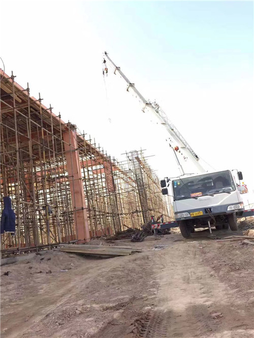 榆中县25 吨、50 吨吊车怎么选？多大重量 / 半径适合对应车型？