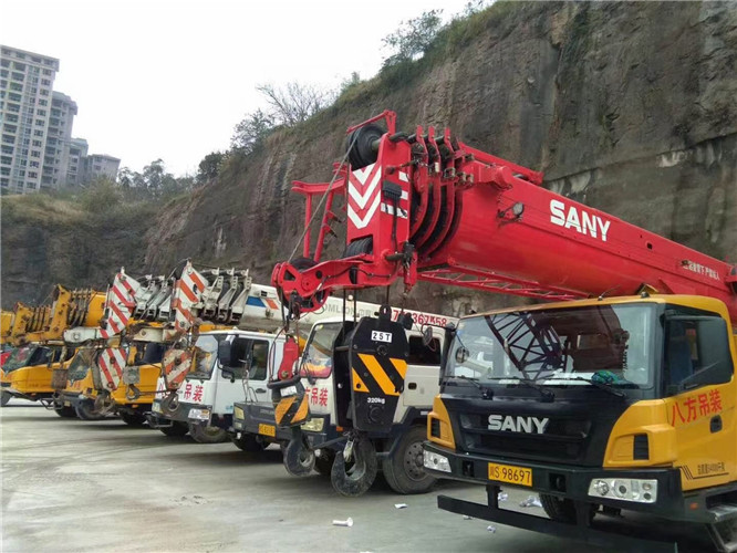 榆中县吊车出租按什么计费？台班费、单次费、里程费怎么算？